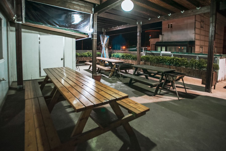 A white shelter pension