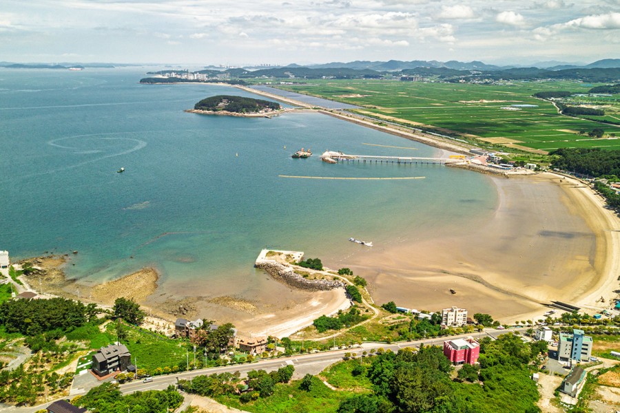 Yongdu Beach