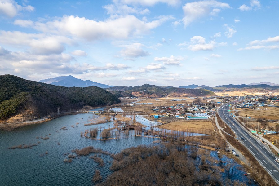 Cheongcheon Lake