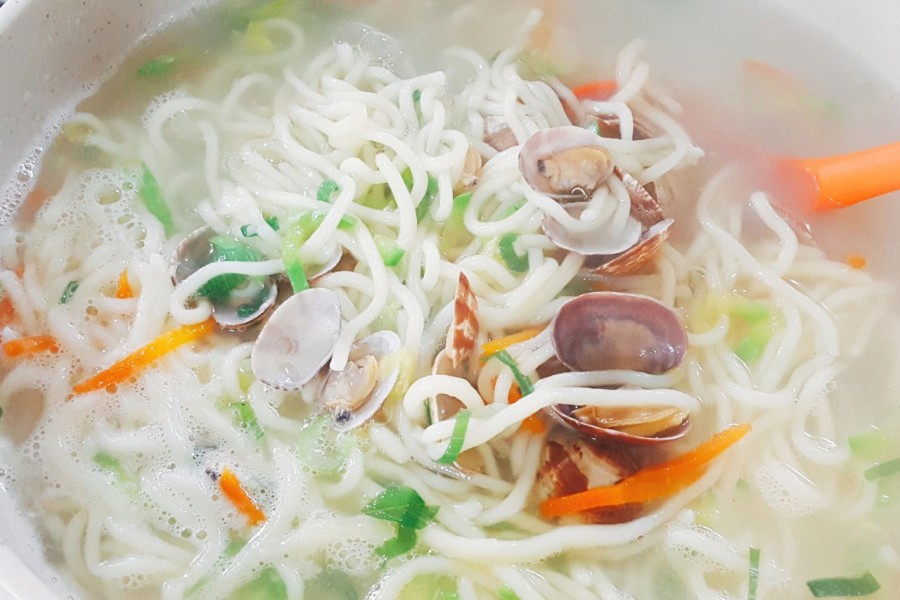 대천생조개칼국수