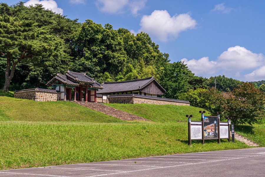 김좌진장군 묘(金佐鎭 將軍 墓)